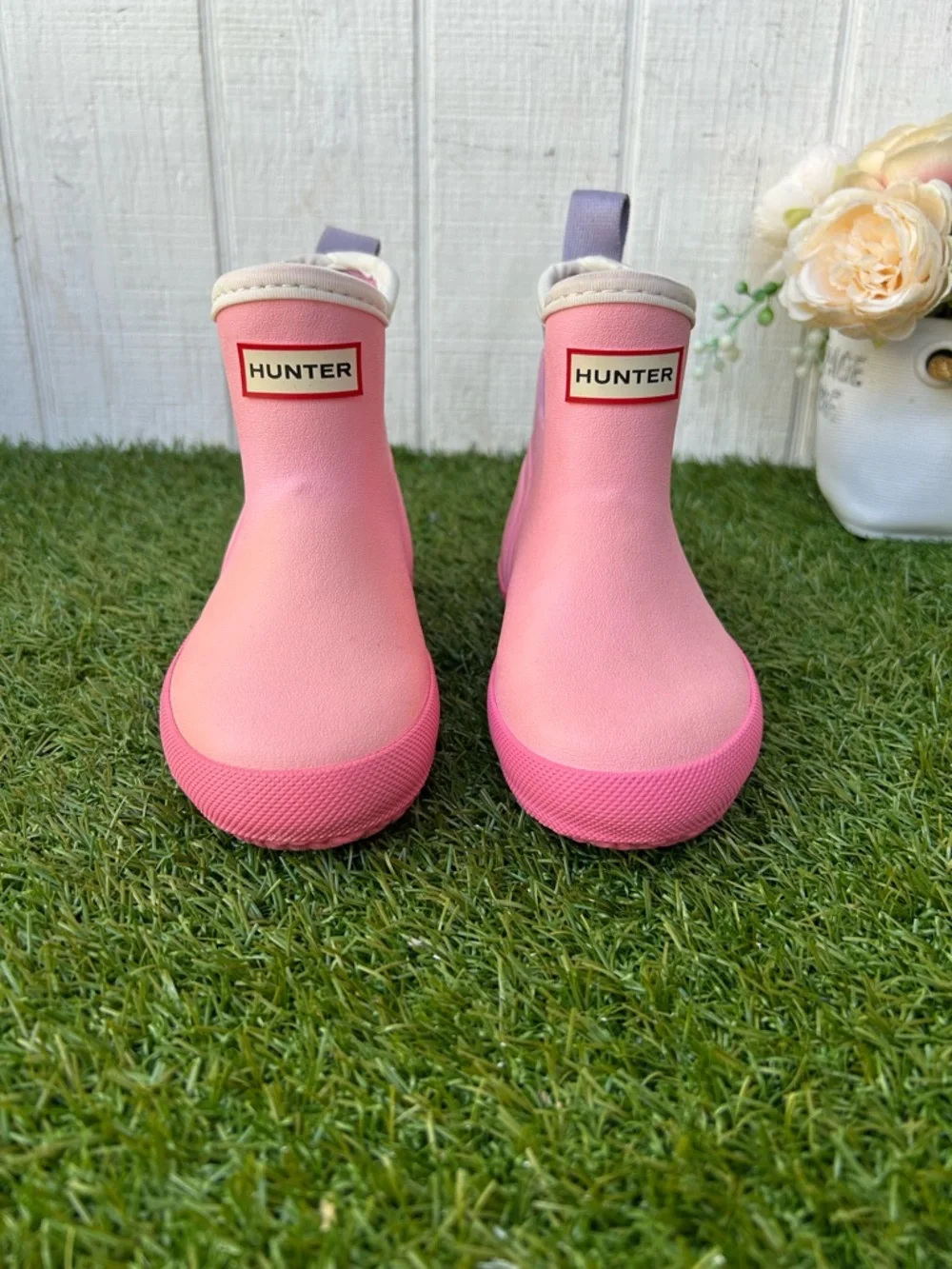 Finley Kids Waterproof Rain Boots in Medium Pink with Gray Trim size US 11 new